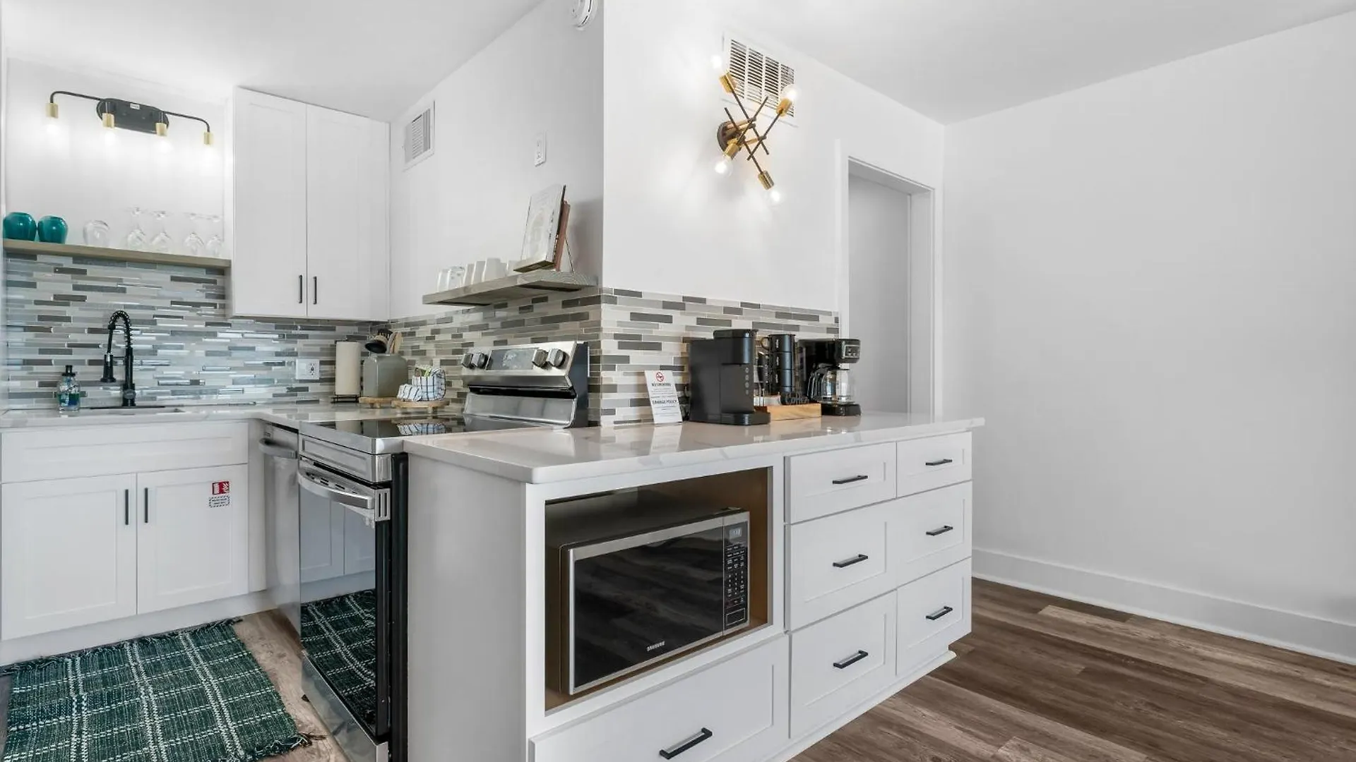 פנמה סיטי ביץ' The Summit 808 - Luxury Beach Resort Condo - Beachfront - Incredible Views - Beach Chairs And Sunshade Provided In Condo בית נופש פנמה סיטי ביץ'